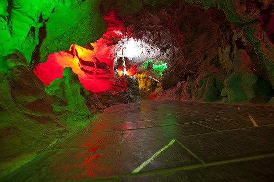 張家界 黃龍洞 著名景點(diǎn) 旅游