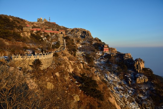 泰山冬日風(fēng)光