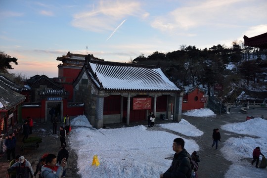 泰山冬日風(fēng)光
