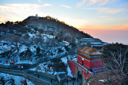 泰山冬日風(fēng)光