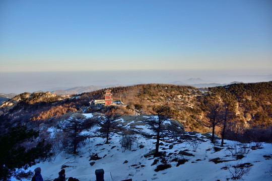 泰山雪景