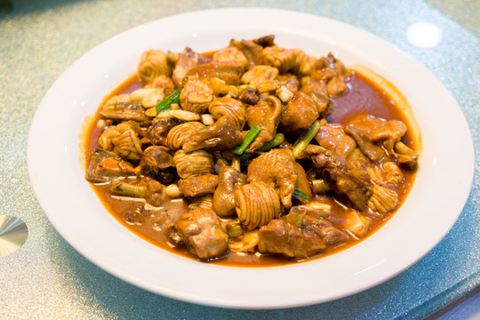 饃燉雞