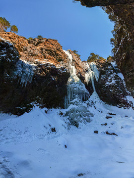 轎子雪山冰瀑（全景高清大圖）