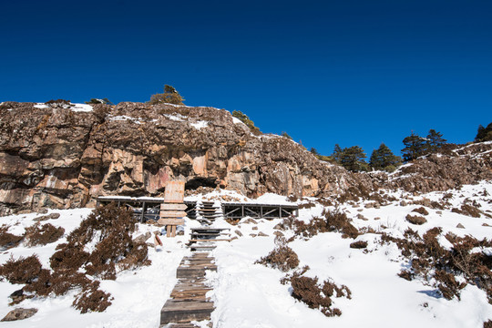 轎子雪山神廟遺跡