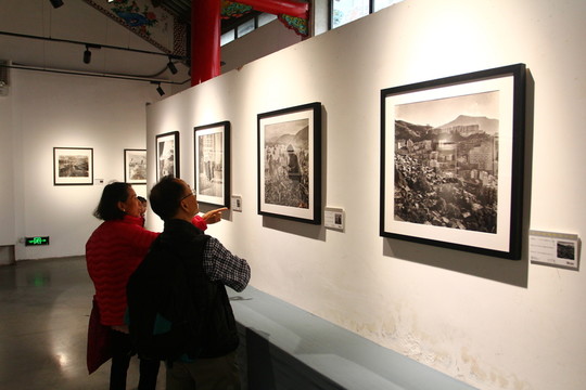 看攝影展