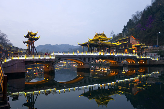鳳凰古城 夜景 湘西 著名景點(diǎn)