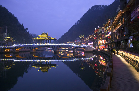 鳳凰古城 夜景 湘西 著名景點(diǎn)