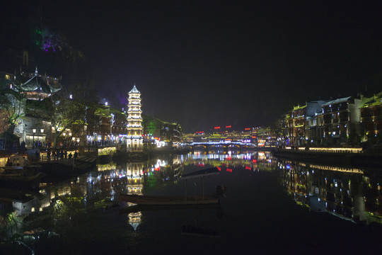 鳳凰古城 夜景 湘西 著名景點(diǎn)
