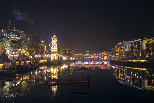 鳳凰古城 夜景 湘西 著名景點(diǎn)