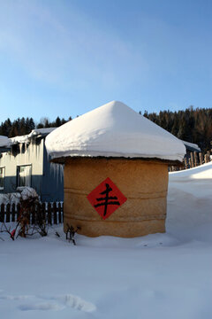 雪鄉(xiāng) 雙峰林場(chǎng) 中國(guó)雪鄉(xiāng) 糧