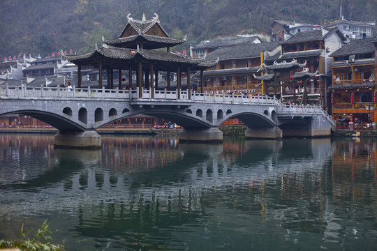 鳳凰古城 湘西 著名景點(diǎn) 沱江