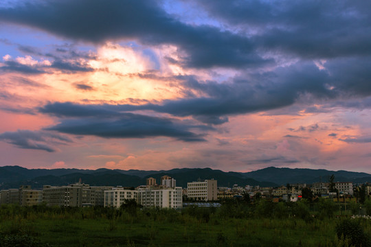 晚霞