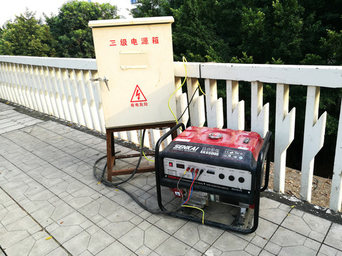 柴油發(fā)電機(jī)