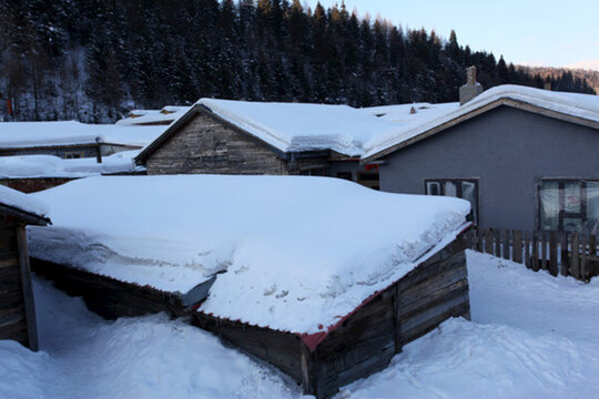 雪鄉(xiāng) 雙峰林場(chǎng)