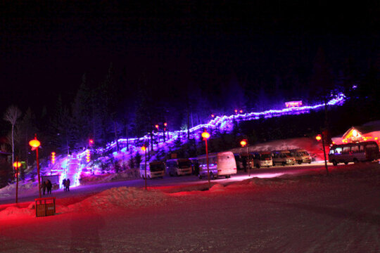 雪鄉(xiāng) 小屋 夜景