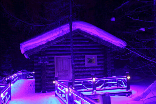 雪鄉(xiāng) 小屋