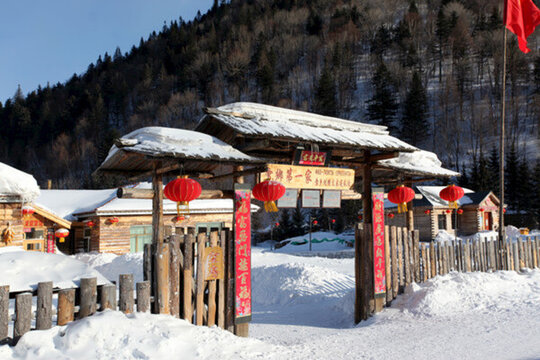 雪鄉(xiāng) 雙峰林場(chǎng) 春節(jié) 門(mén)樓