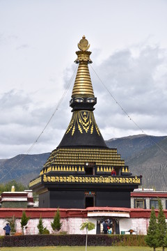 黑佛塔 四大天王塔