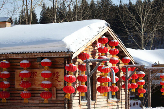 紅燈籠 節(jié)日 雪鄉(xiāng) 東北 雙峰