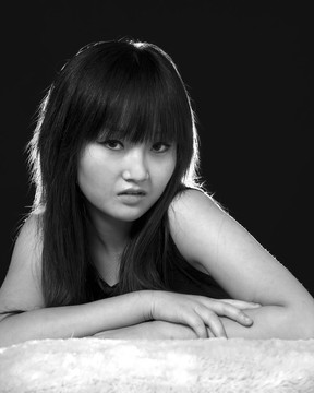可愛的年輕女人