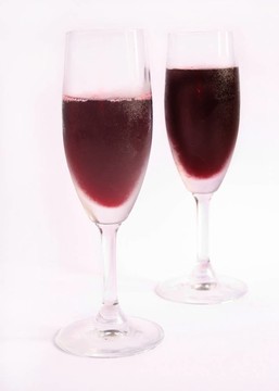 兩杯酒