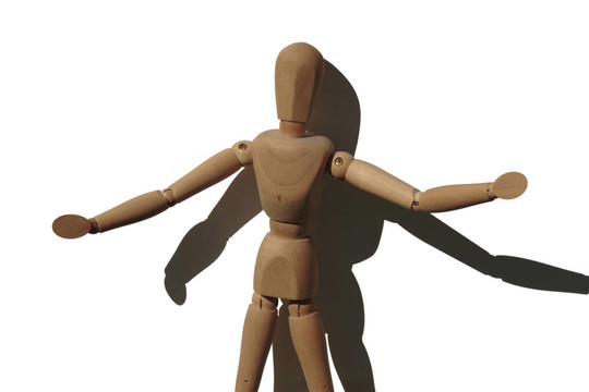 模型15的男子