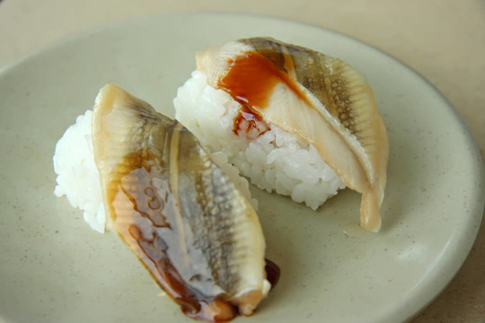 鰻魚壽司