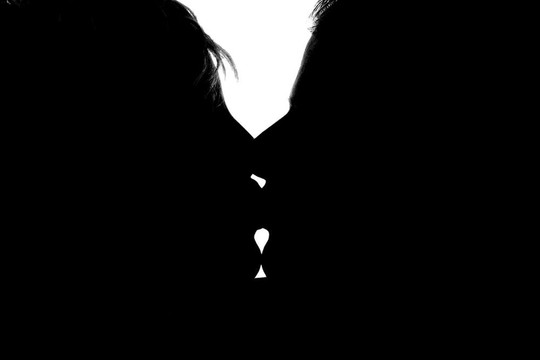 silhoutte吻