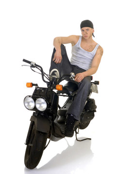 男孩和他的摩托車