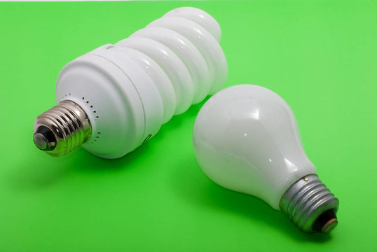 節(jié)能燈泡和普通電燈泡