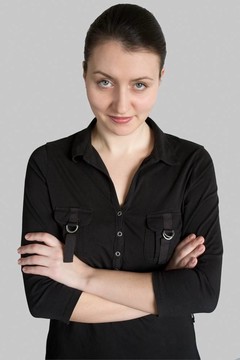 女人有折一只胳膊