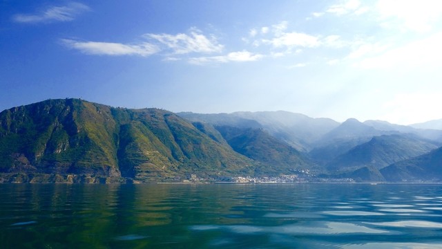 碧水藍天
