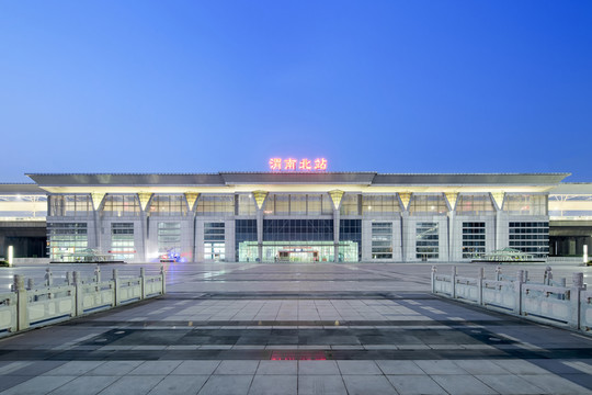 渭南北站