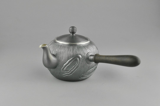 銀茶壺