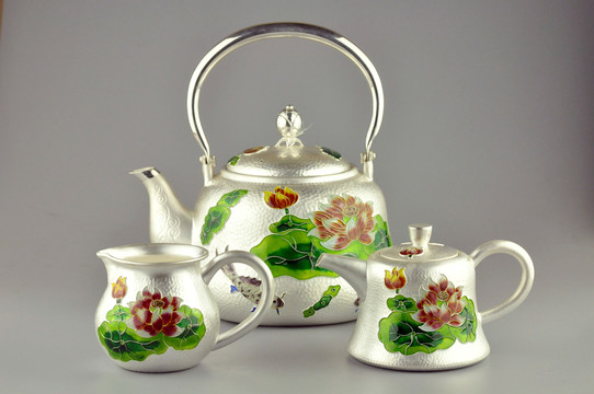 掐絲琺瑯純銀茶具