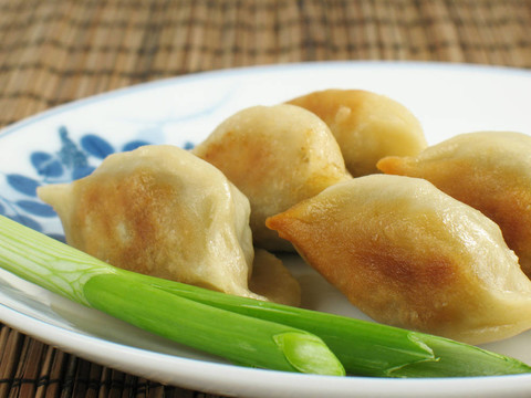 煎鍋貼