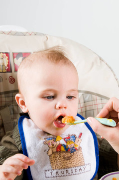 饑餓的嬰兒