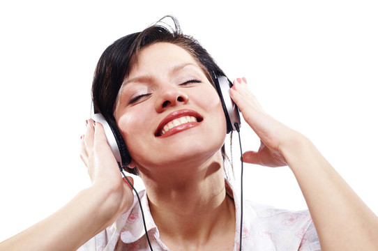 美麗的女人聽音樂