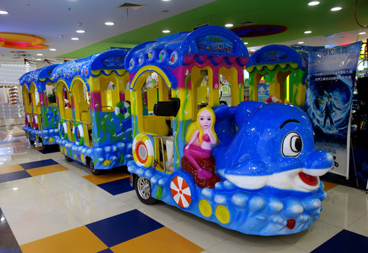 兒童樂(lè)園 小火車