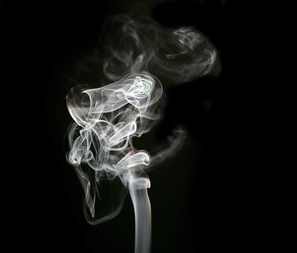 淡淡的棕色煙霧