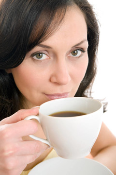 年輕的女人喜歡喝一杯茶