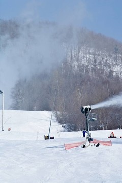 工作的雪機(jī)