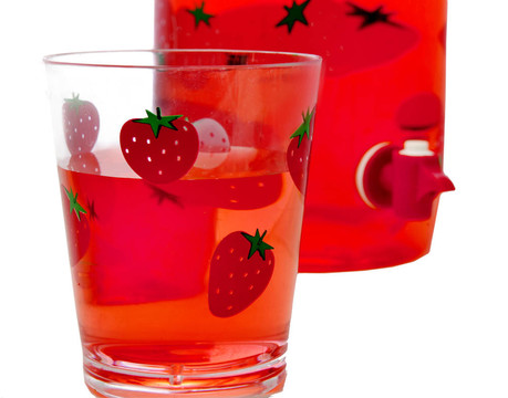 紅色的果汁杯