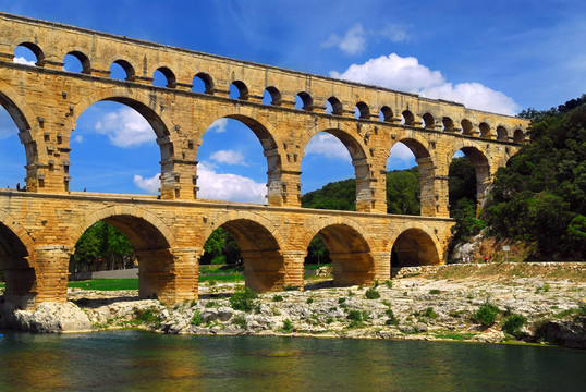 Pont du Gard在法國(guó)南部