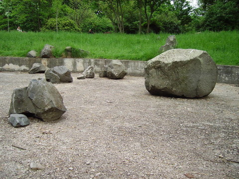 石頭花園