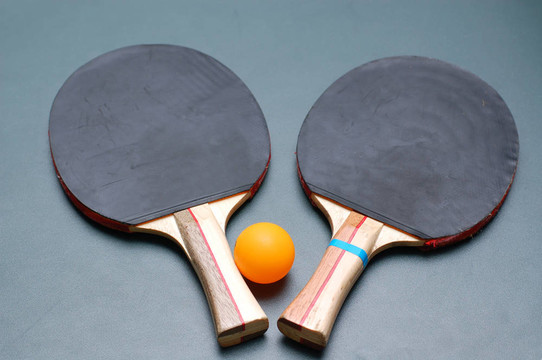 Ping Pong Paddles和Ball