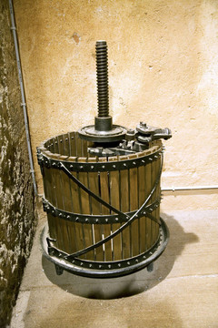 酒機(jī)
