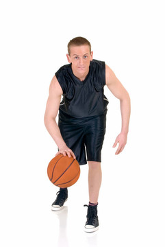 青年男子籃球運動員