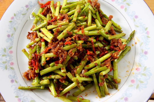 麻辣蘆筍