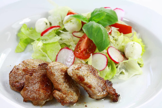 蔬菜豬肉牛排